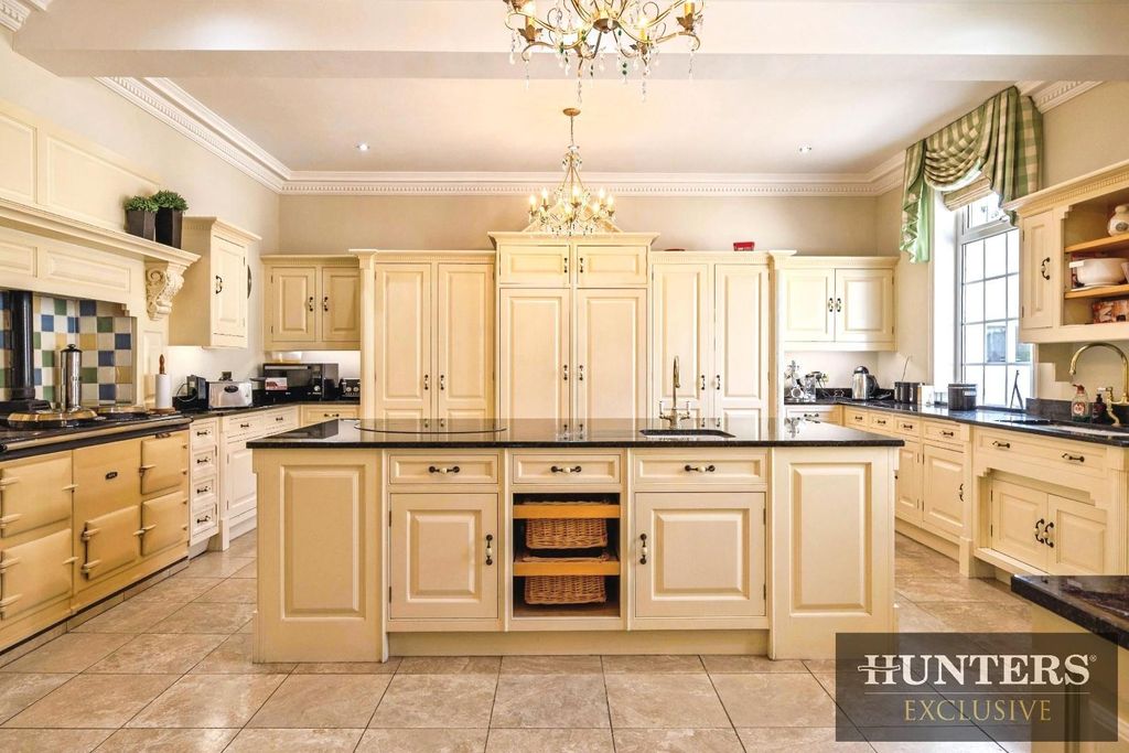 Additional image 20 of 18 bed property for saleWold House, Wold Road, Nafferton, Driffield YO25