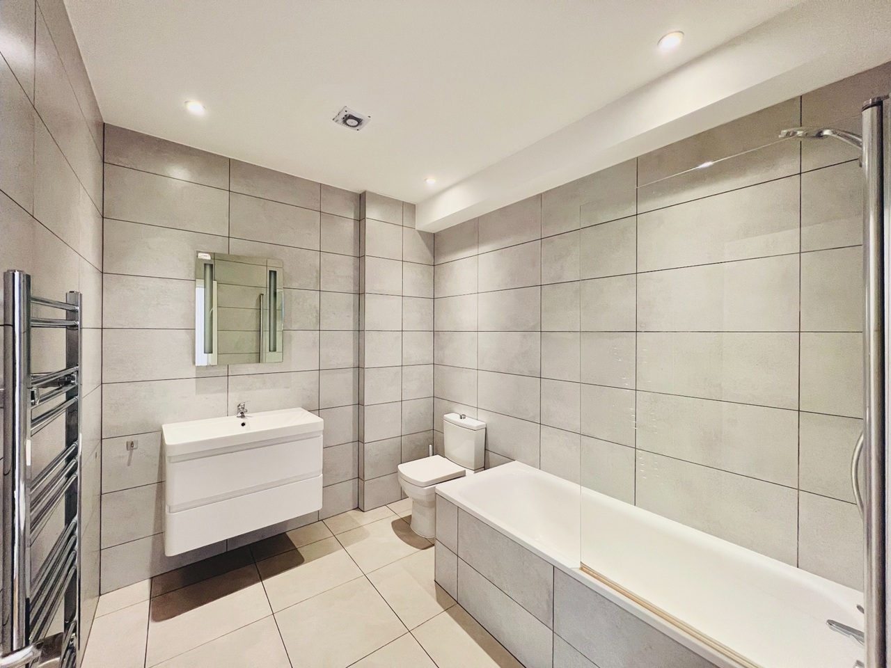 Additional image 7 of 2 Bed Flat, Bermondsey Wall East, SE16, N1 7GU