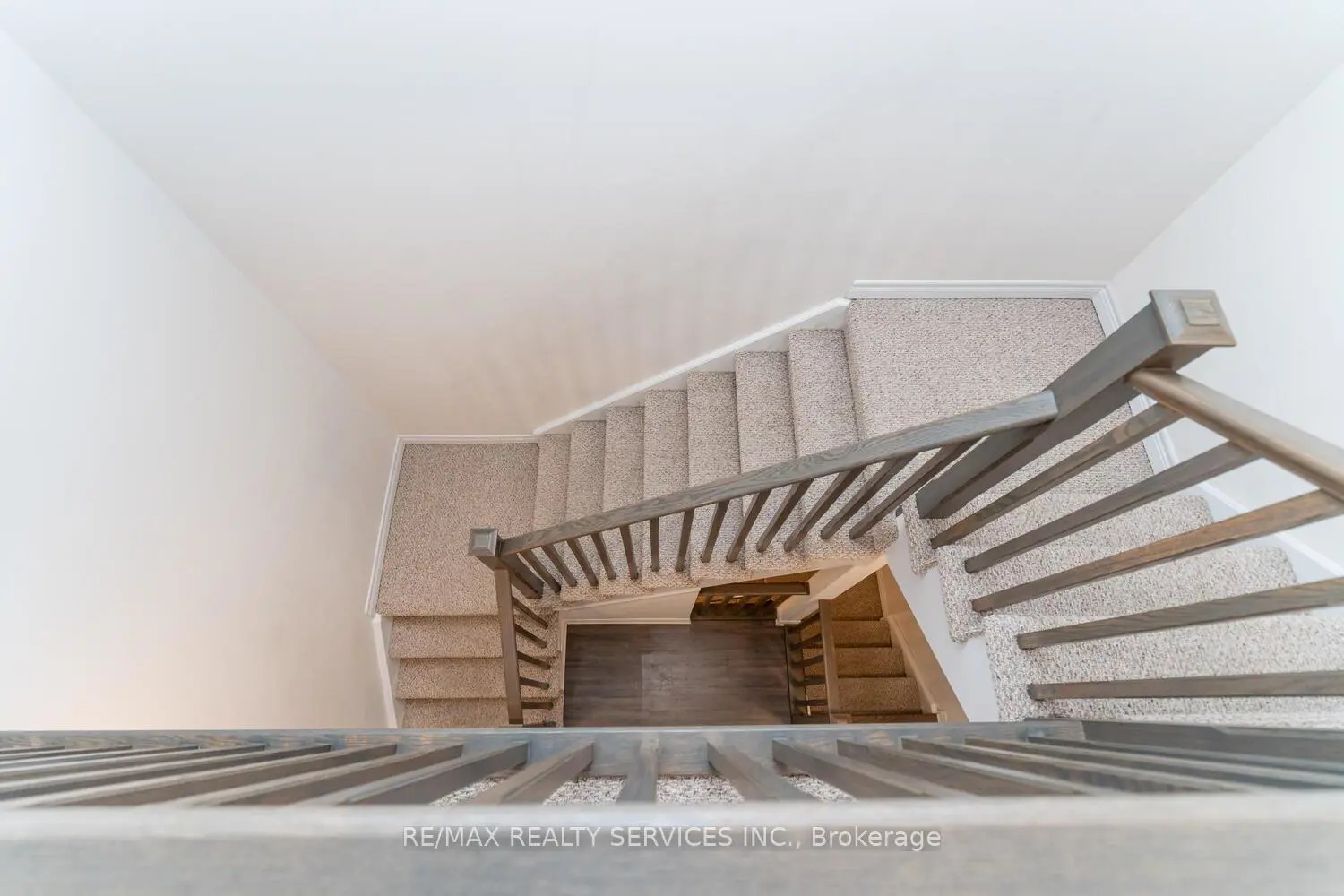 Additional image 13 of 7 Ridgeside Lane