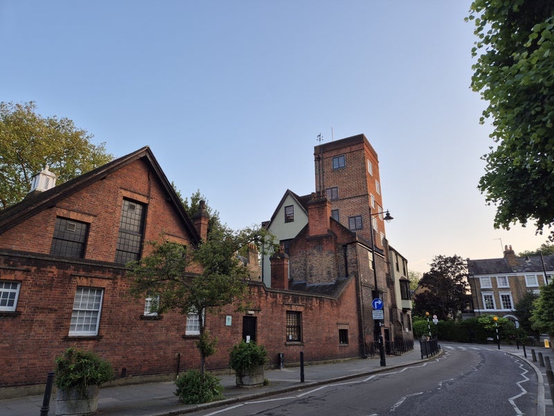 Additional image 2 of Room in a Shared Flat, Grice Court, N1, N1 7GU