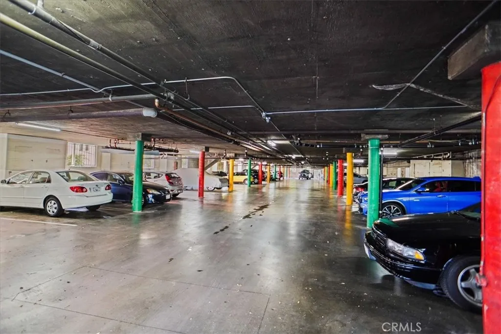 1339 N Columbus Ave, Glendale, CA 91202