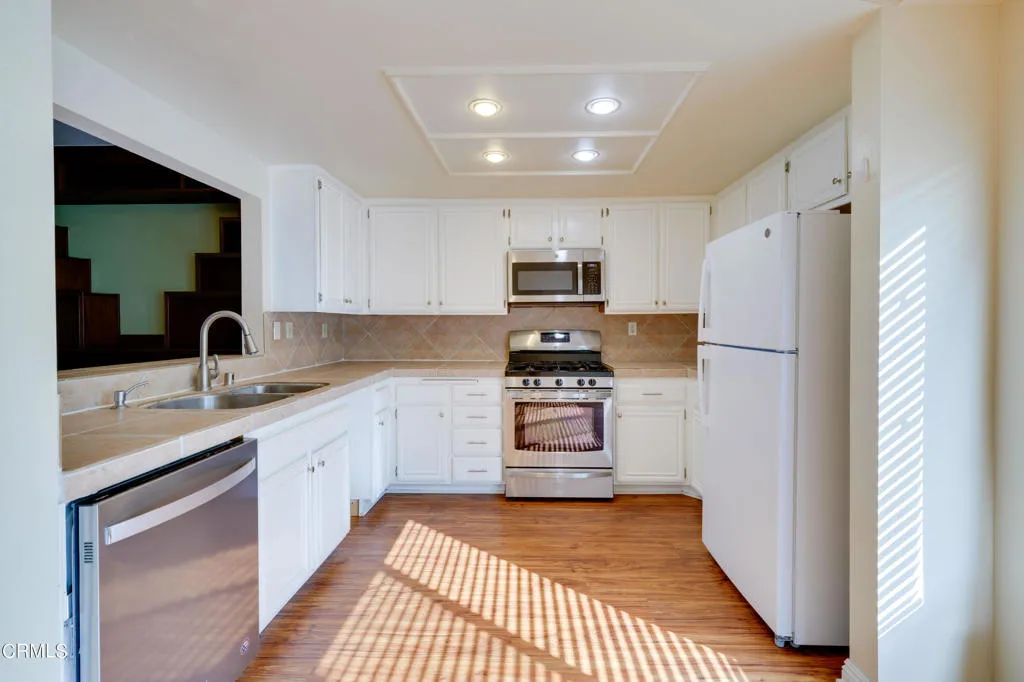 Additional image 27 of 747 E California Boulevard Unit 4, Pasadena, CA 91106