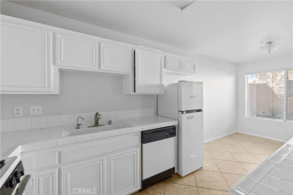 Additional image 29 of 39237 10th St W Unit C, Palmdale, CA 93551