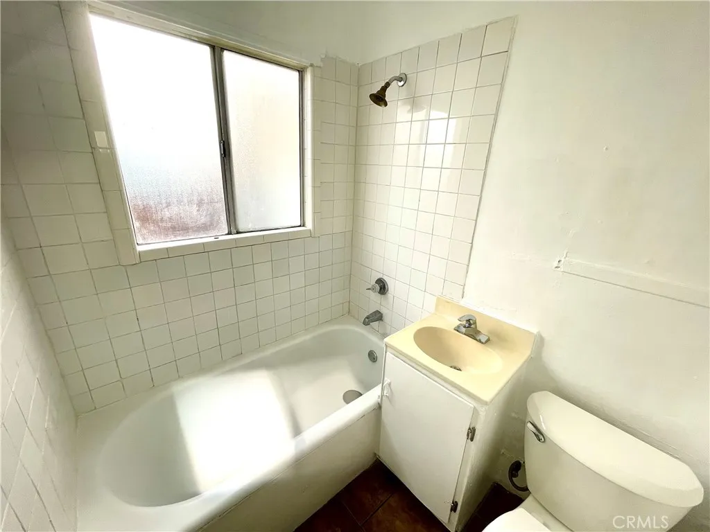 Additional image 17 of 5427 Dairy Ave, Long Beach, CA 90805