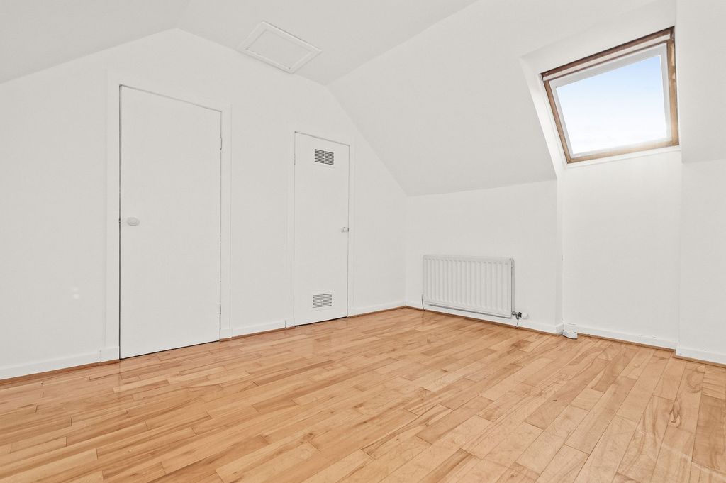 Additional image 18 of 4 bed flat for saleLion Well Wynd, Linlithgow EH49