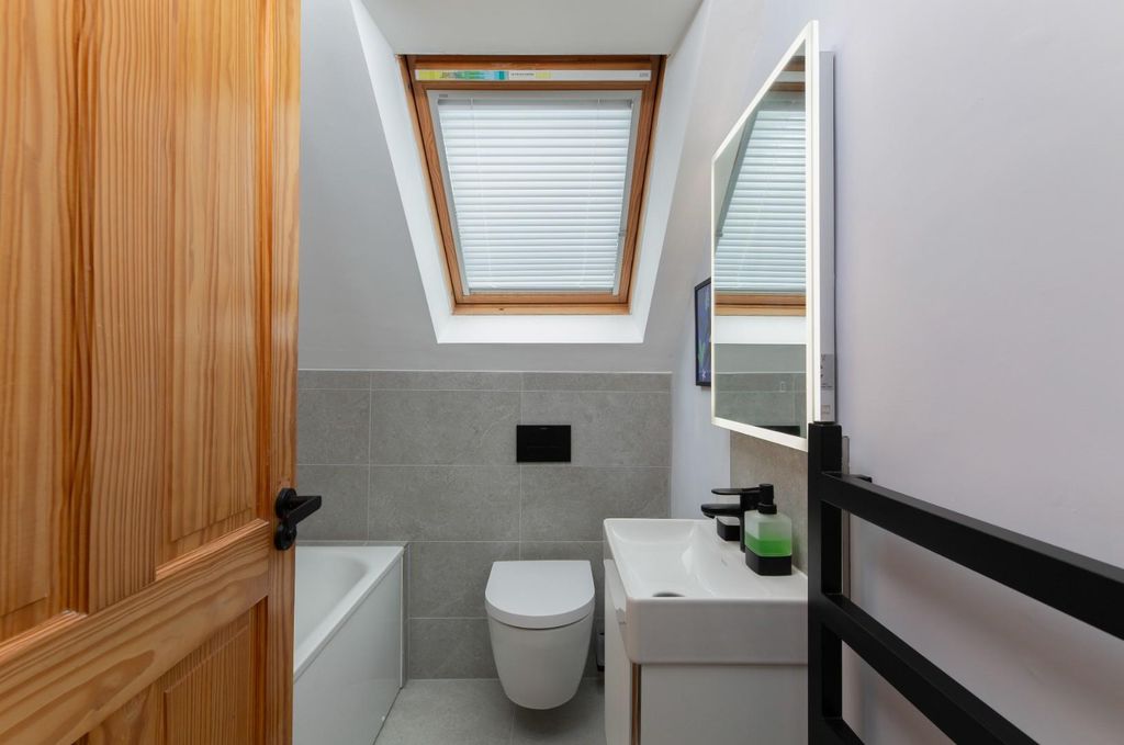 Additional image 10 of 1 bed detached house for saleGloucester Road, Swainswick, Bath BA1