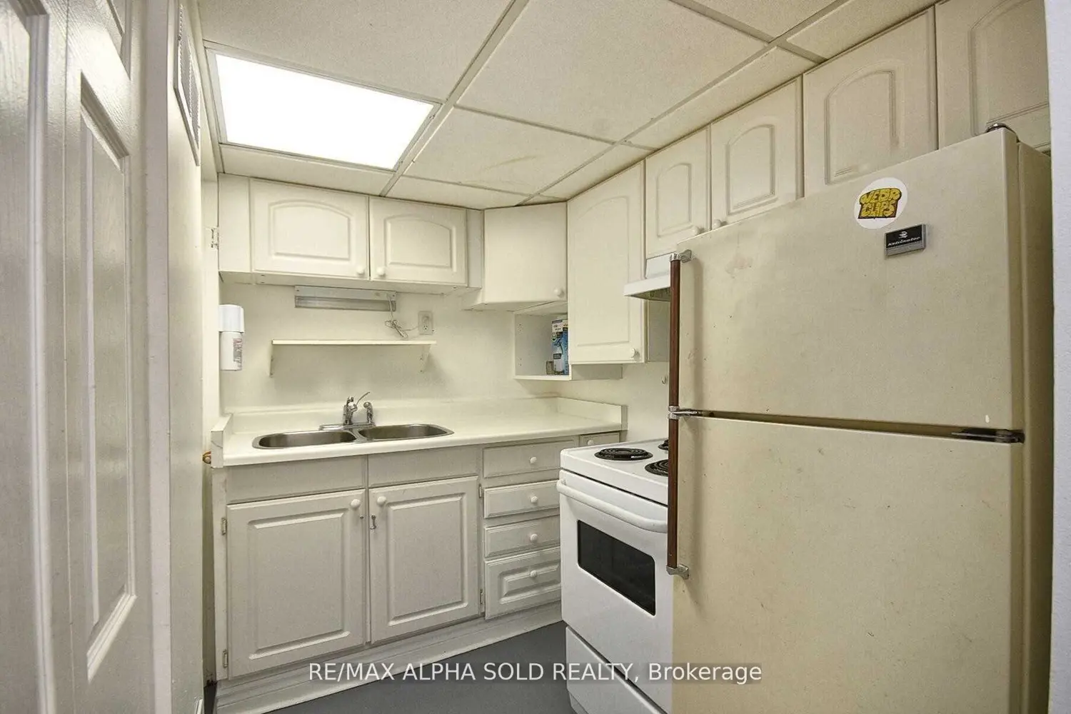 Additional image 14 of 155 Edmonton Drive