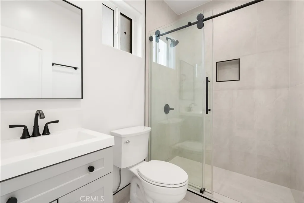 Additional image 13 of 19955 Lassen Street, Chatsworth, CA 91311