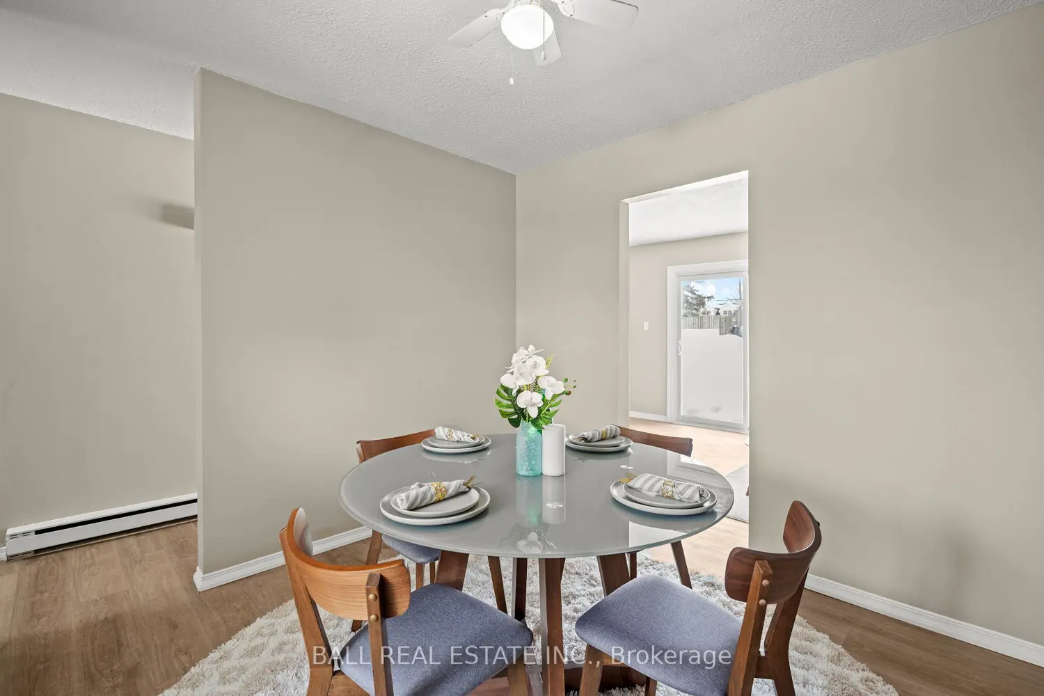 Additional image 2 of 996 Sydenham Road 9