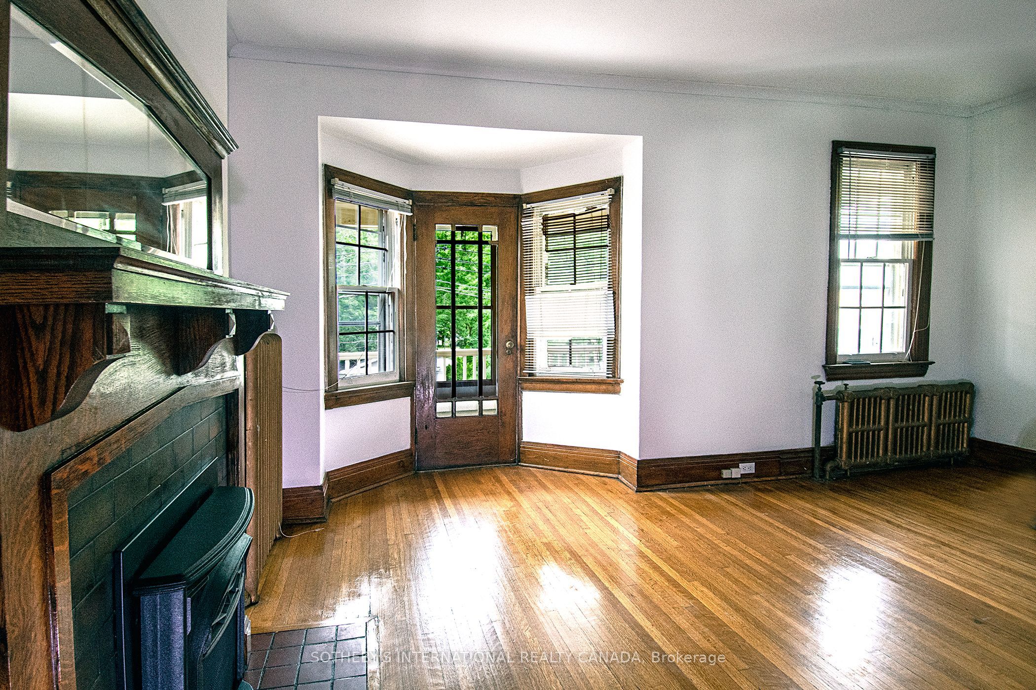 Additional image 3 of Upper-19 Melgund Road, Toronto, ON, M5R 1Z9