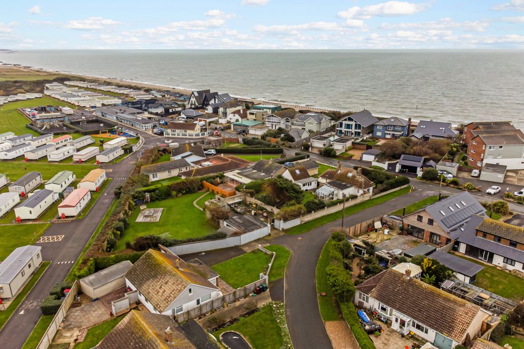 Additional image 7 of Land for saleEast Bracklesham Drive, Chichester PO20