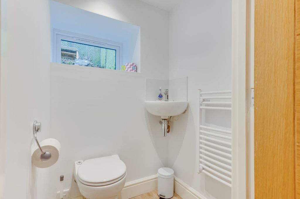 Additional image 21 of 4 bed detached house for saleManchester Road, Crosspool S10
