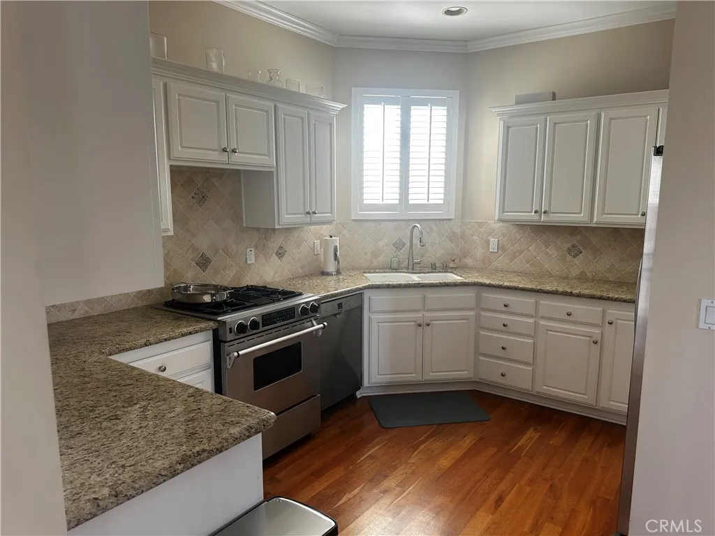 Additional image 34 of 425 11th St, Hermosa Beach, CA 90254