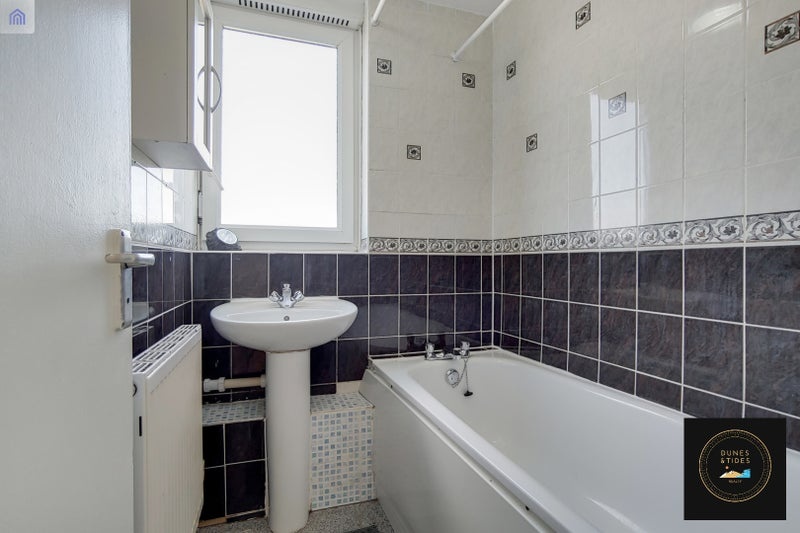 Additional image 4 of Room in a Shared Flat, Hanbury St, E1, N1 7GU