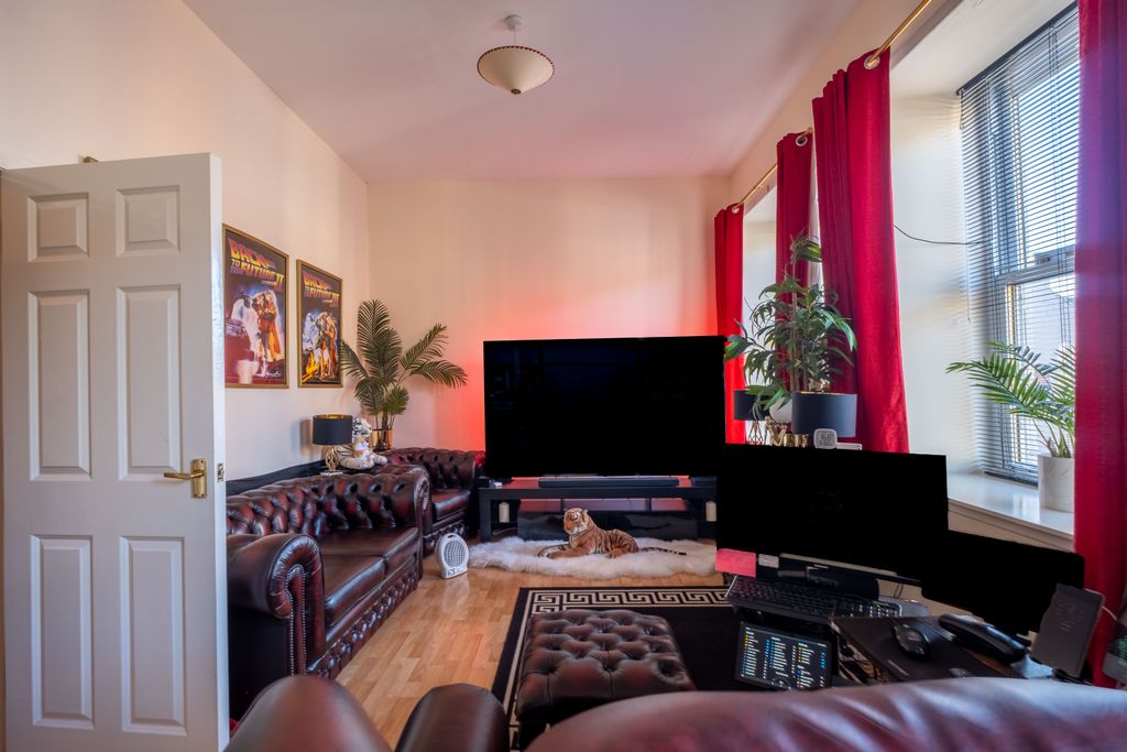 Additional image 4 of 2 bed flat for saleDalrymple Street, Girvan KA26