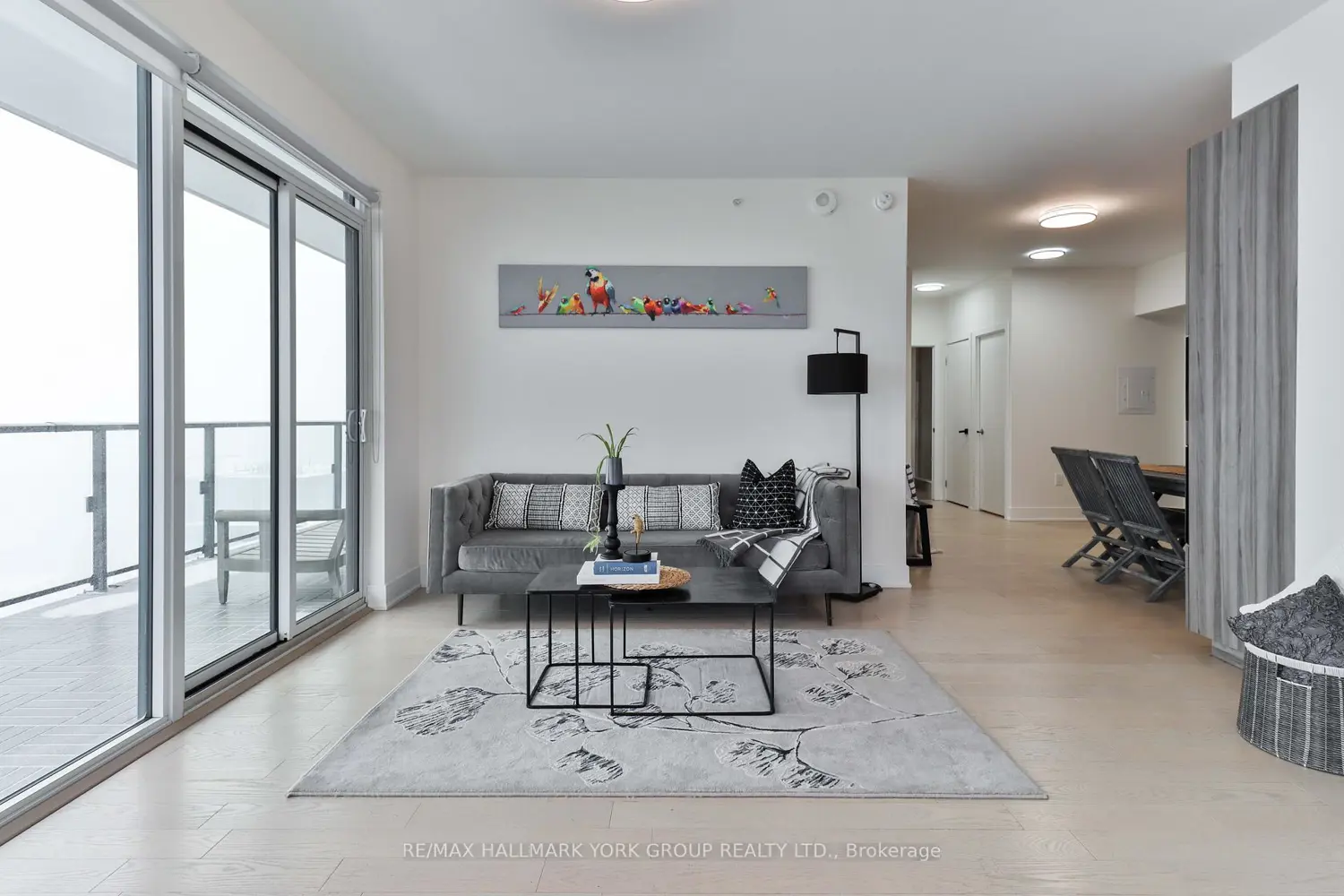 Additional image 4 of 955 Bay Street 3703