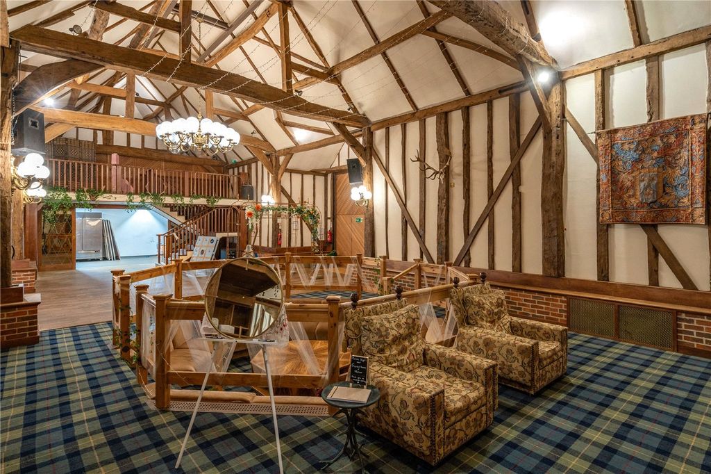 Additional image 25 of 7 bed equestrian for saleThe Whole | Hillfields Farm, Lower Basildon, Reading, Berkshire RG8