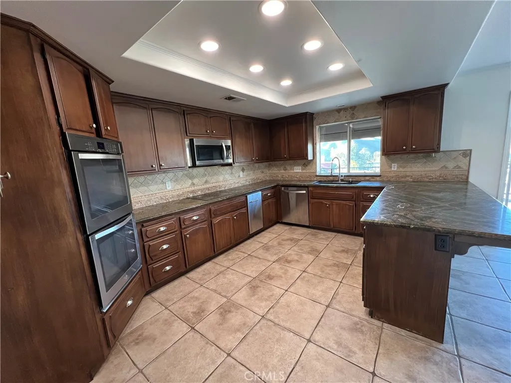 Additional image 44 of 22672 Inspiration Pt, Canyon Lake, CA 92587