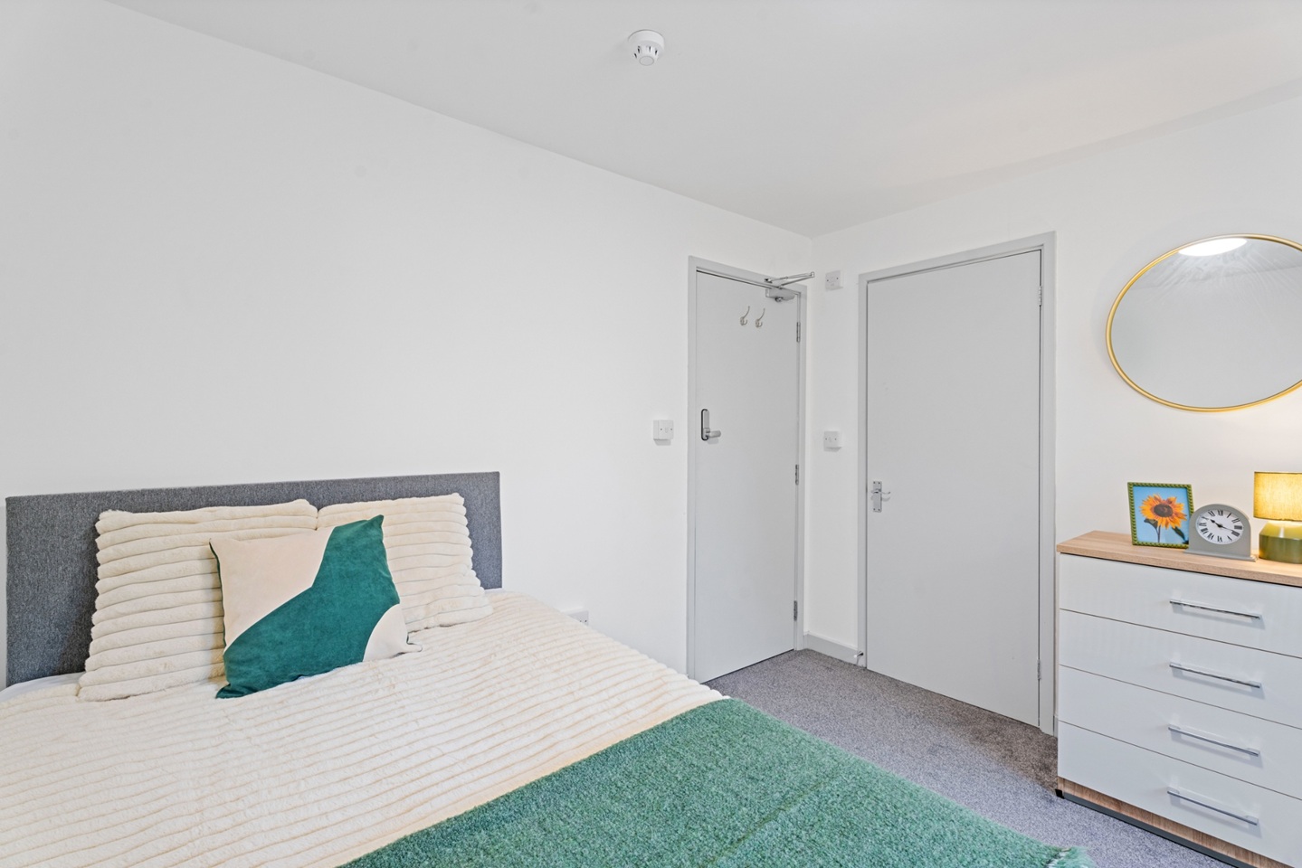 Additional image 21 of Room in a Shared House, Vicarage Road, B14, N1 7GU