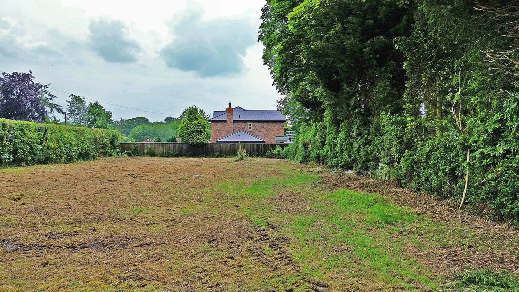 Additional image 3 of Land for saleLady Lane, Croft WA3