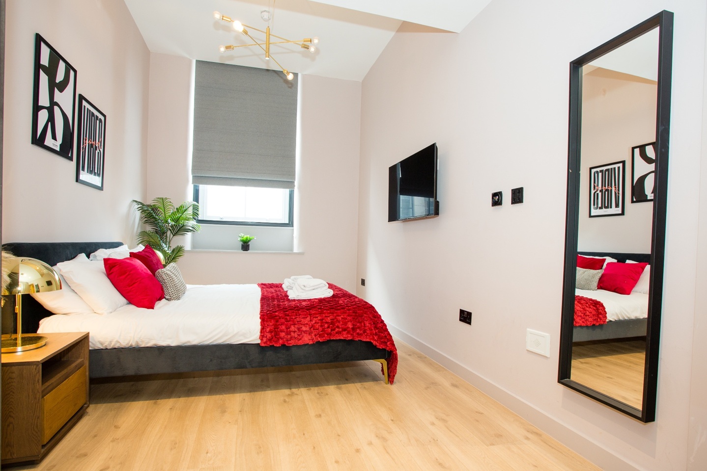 Additional image 2 of 2 Bed Flat, Charlotte Street, M1, N1 7GU