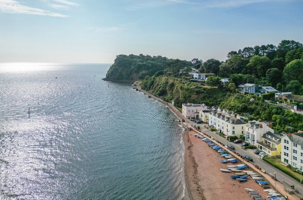 3 bed flat for saleMarine Parade, Shaldon, Devon TQ14 photo 5