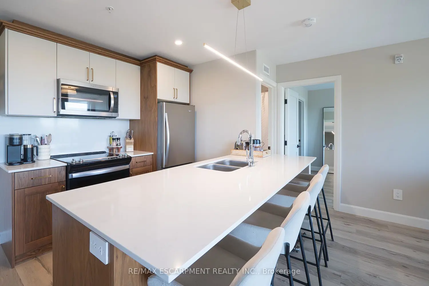 Additional image 3 of 34 Norman Street 502