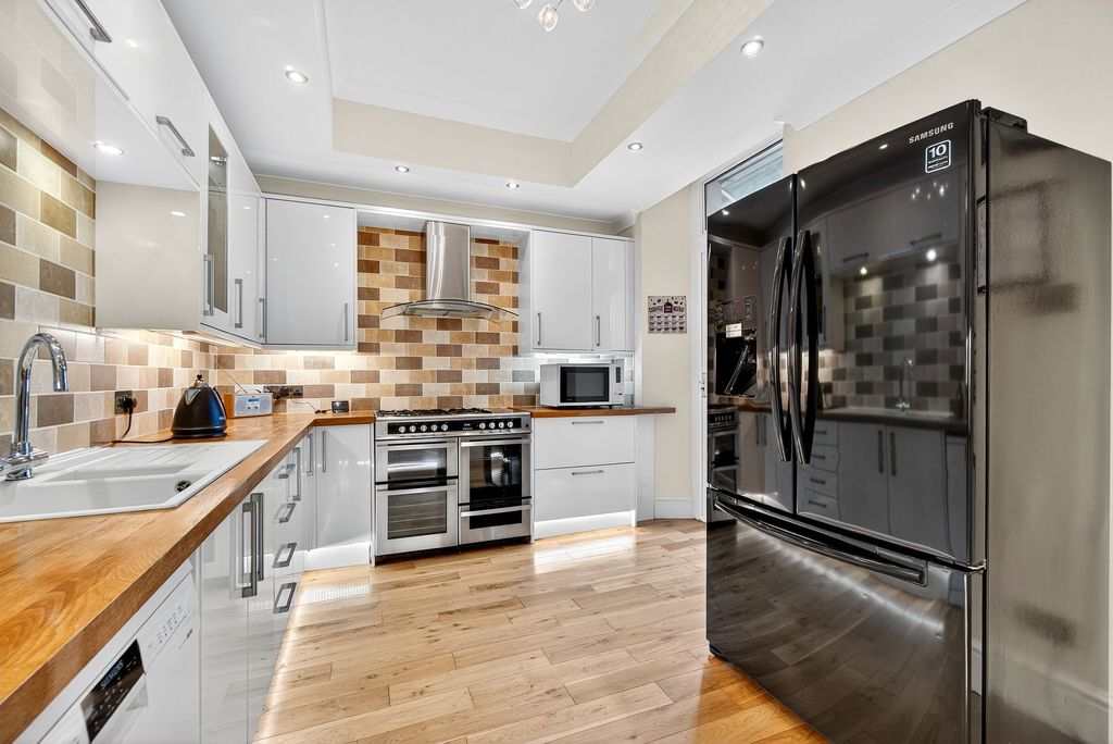 Additional image 10 of 11 bed detached house for sale18 London Road, Kilmarnock KA3