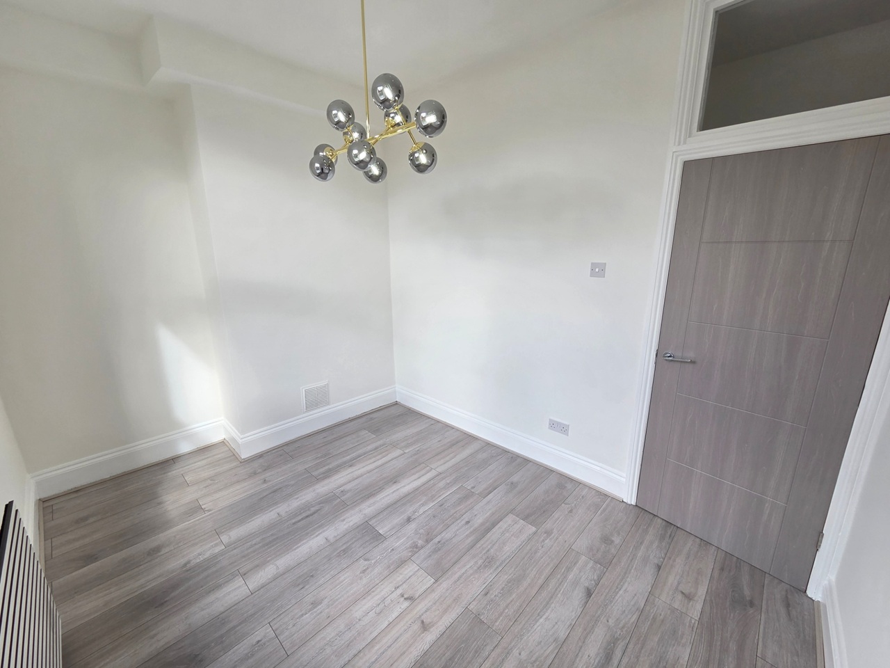 Additional image 3 of 1 Bed Flat, Peckham Hill St, SE15, N1 7GU