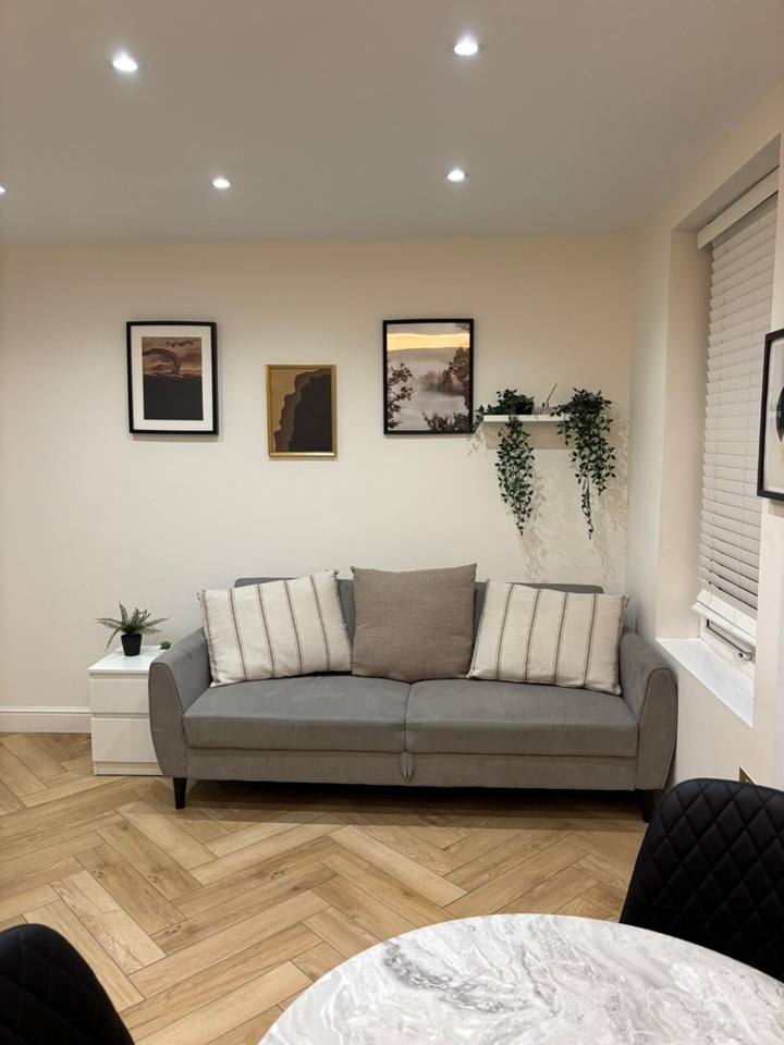Additional image 9 of Studio Flat, Grafton Road, NW5, N1 7GU