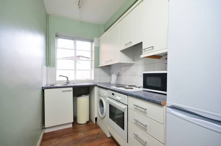 Additional image 5 of Room in a Shared Flat, West Kensington Court, W14, N1 7GU