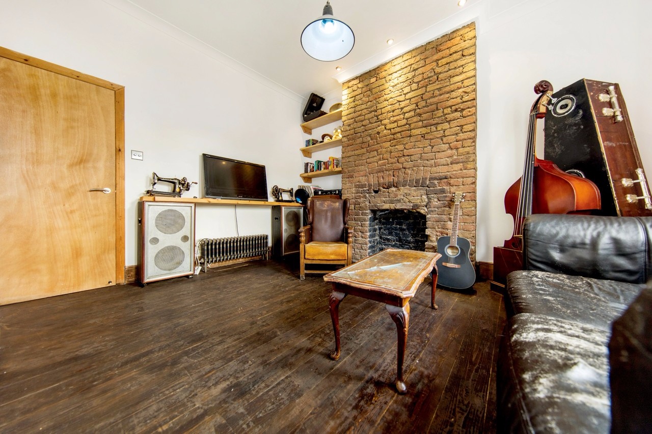 Additional image 8 of 3 Bed Flat, Trent Road, SW2, N1 7GU