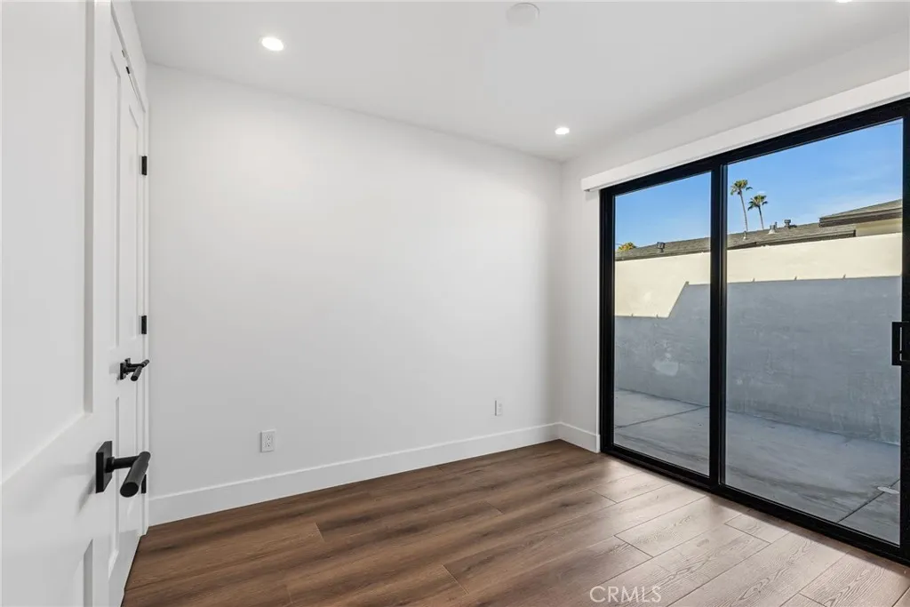 Additional image 17 of 251 Costa Mesa St Unit B, Costa Mesa, CA 92627