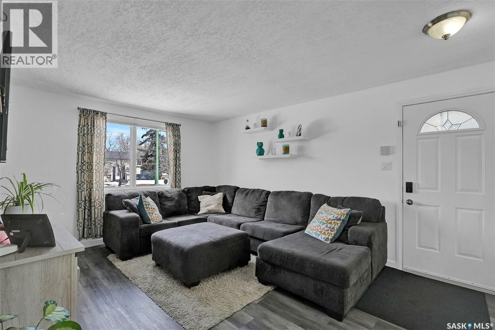 Additional image 5 of 5721 2nd Avenue N, Regina, SK, S4R5M4