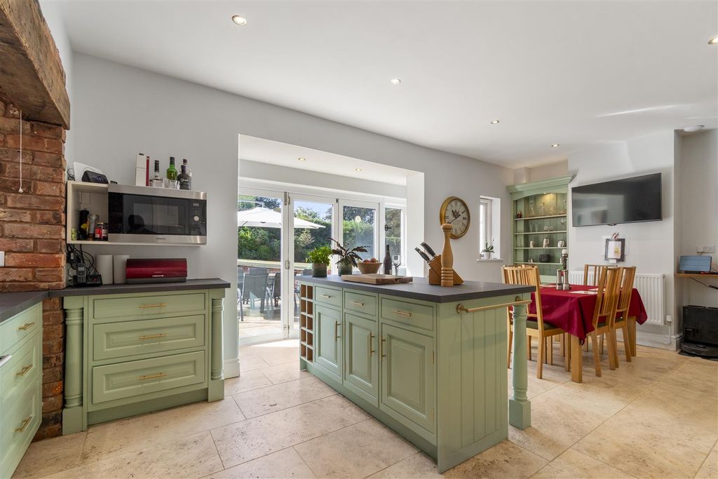 Additional image 2 of 5 bed detached house for saleFootherley Road, Shenstone, Lichfield WS14