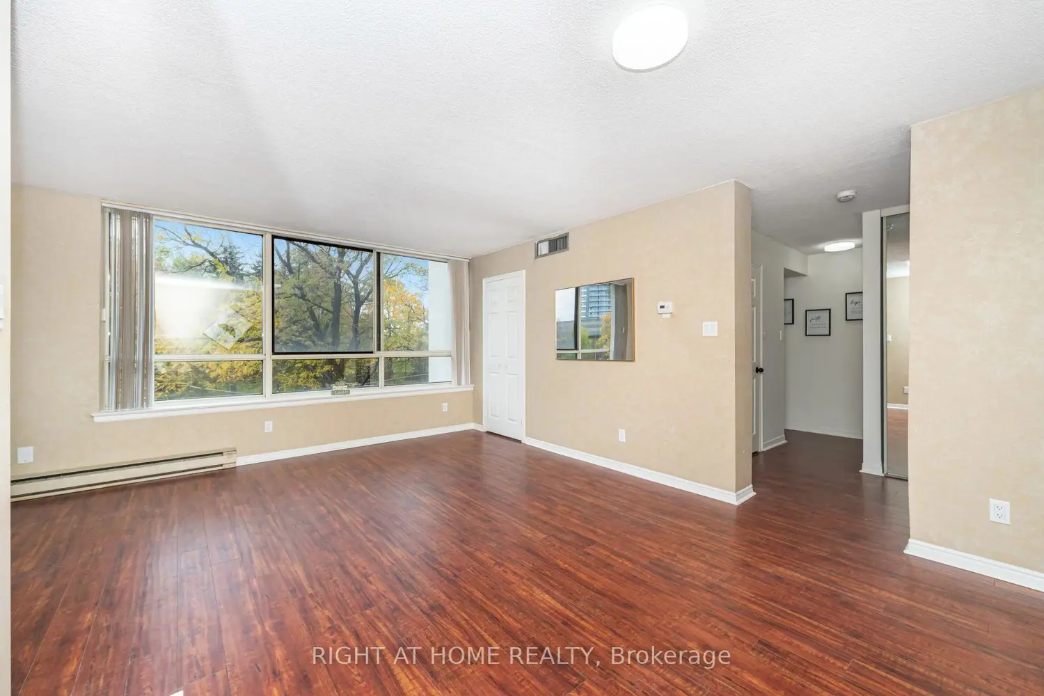 Additional image 13 of 1360 Rathburn Road 208