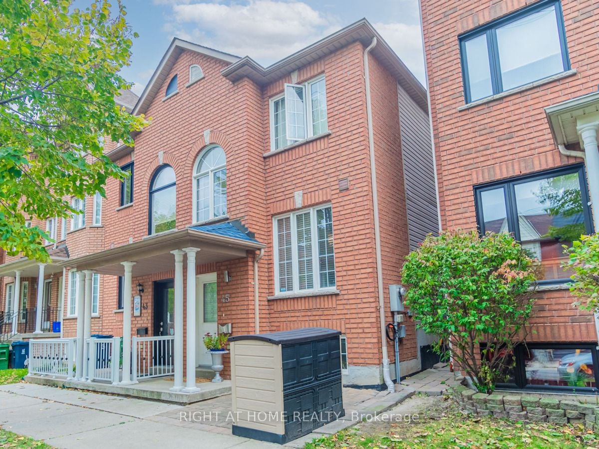 45 Rutland Street, Toronto, ON, M6N 5G1
