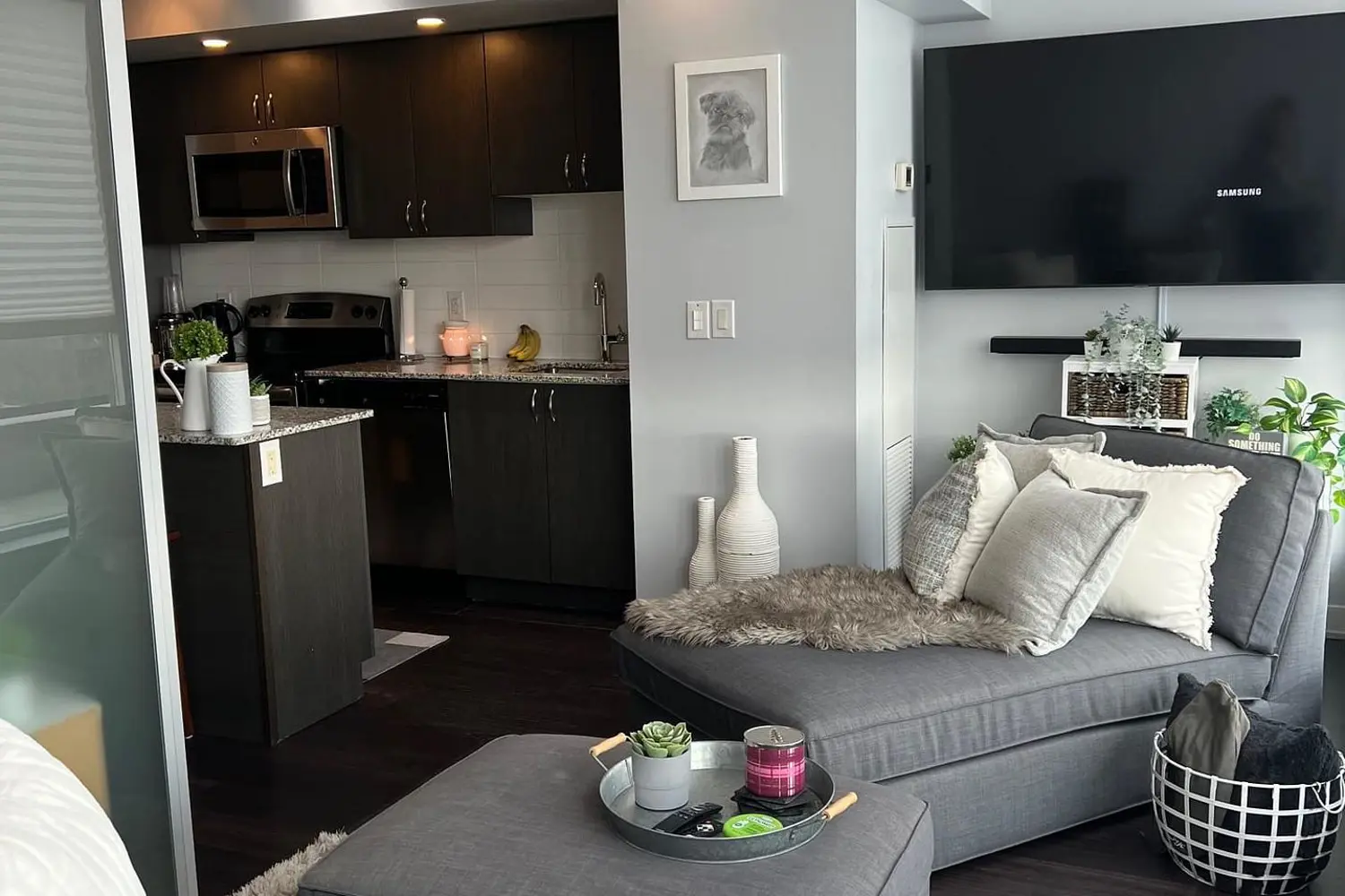 Additional image 17 of 11 Superior Avenue 907