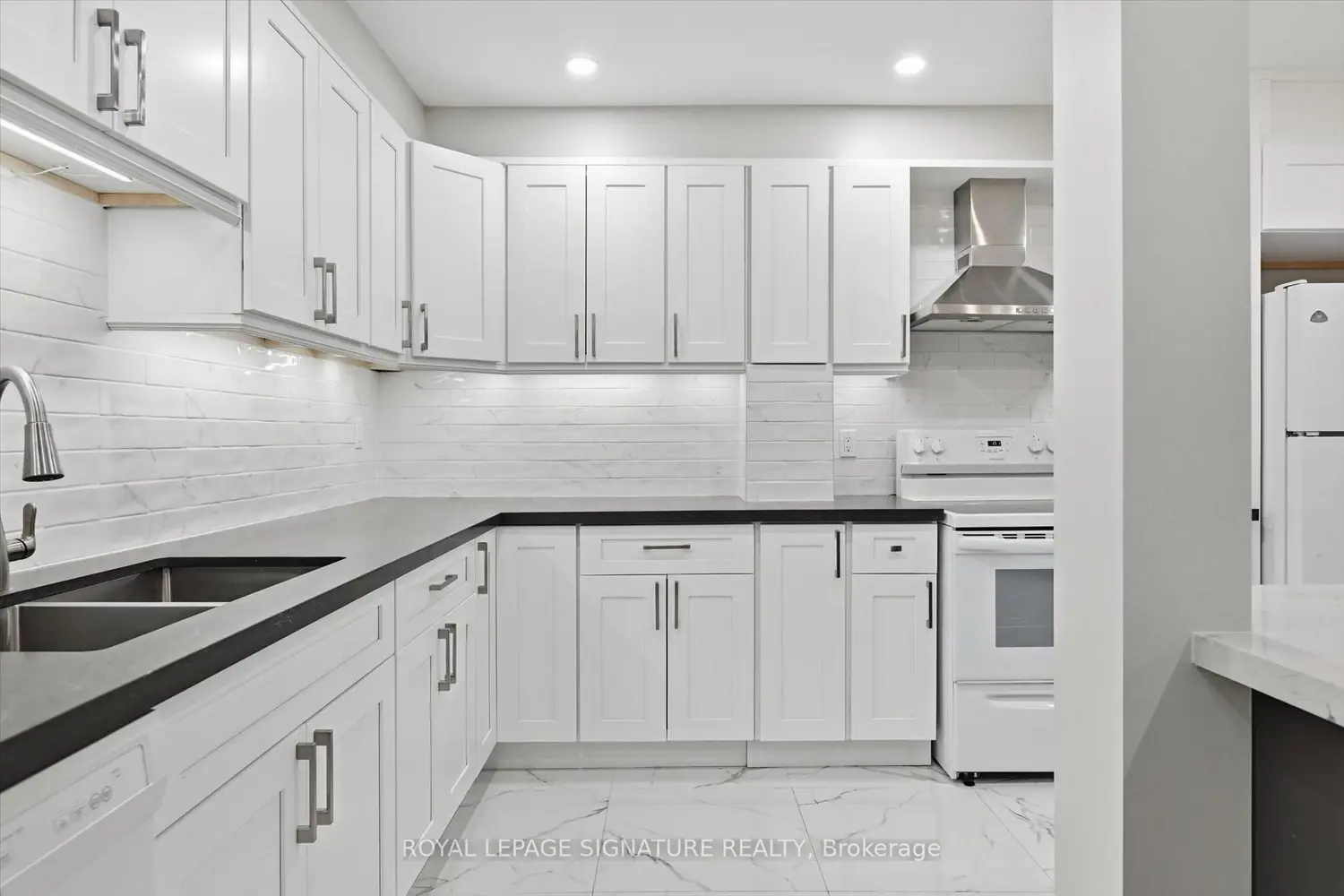 Additional image 4 of 100 Quigley Road 9, Hamilton