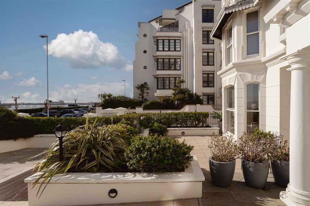 Additional image 6 of 3 bed flat for saleMarine Parade, Worthing BN11