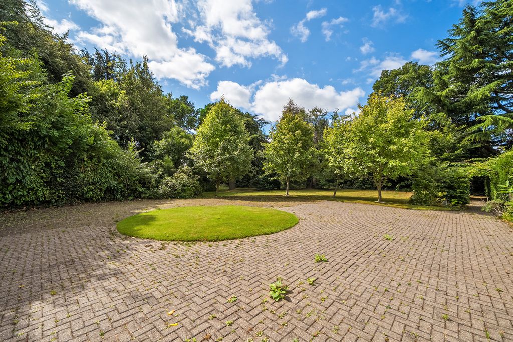 Additional image 5 of 7 bed detached house for saleWellington Road, Birmingham B15