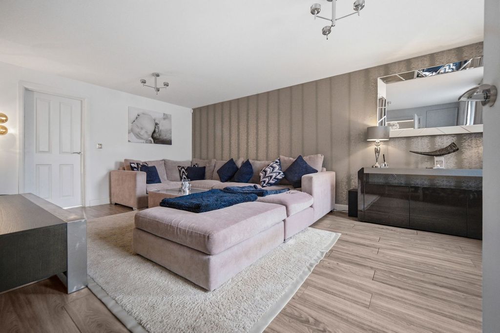 Additional image 8 of 5 bed detached house for saleChannel View, Ogmore-By-Sea, Bridgend CF32