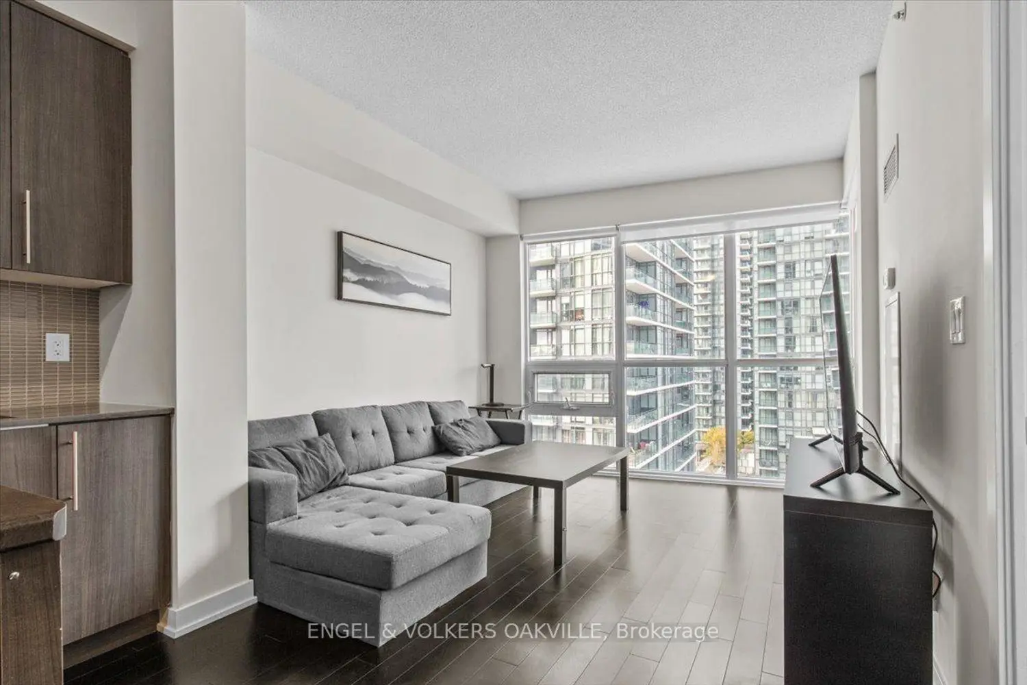 Additional image 5 of 510 Curran Place 1105