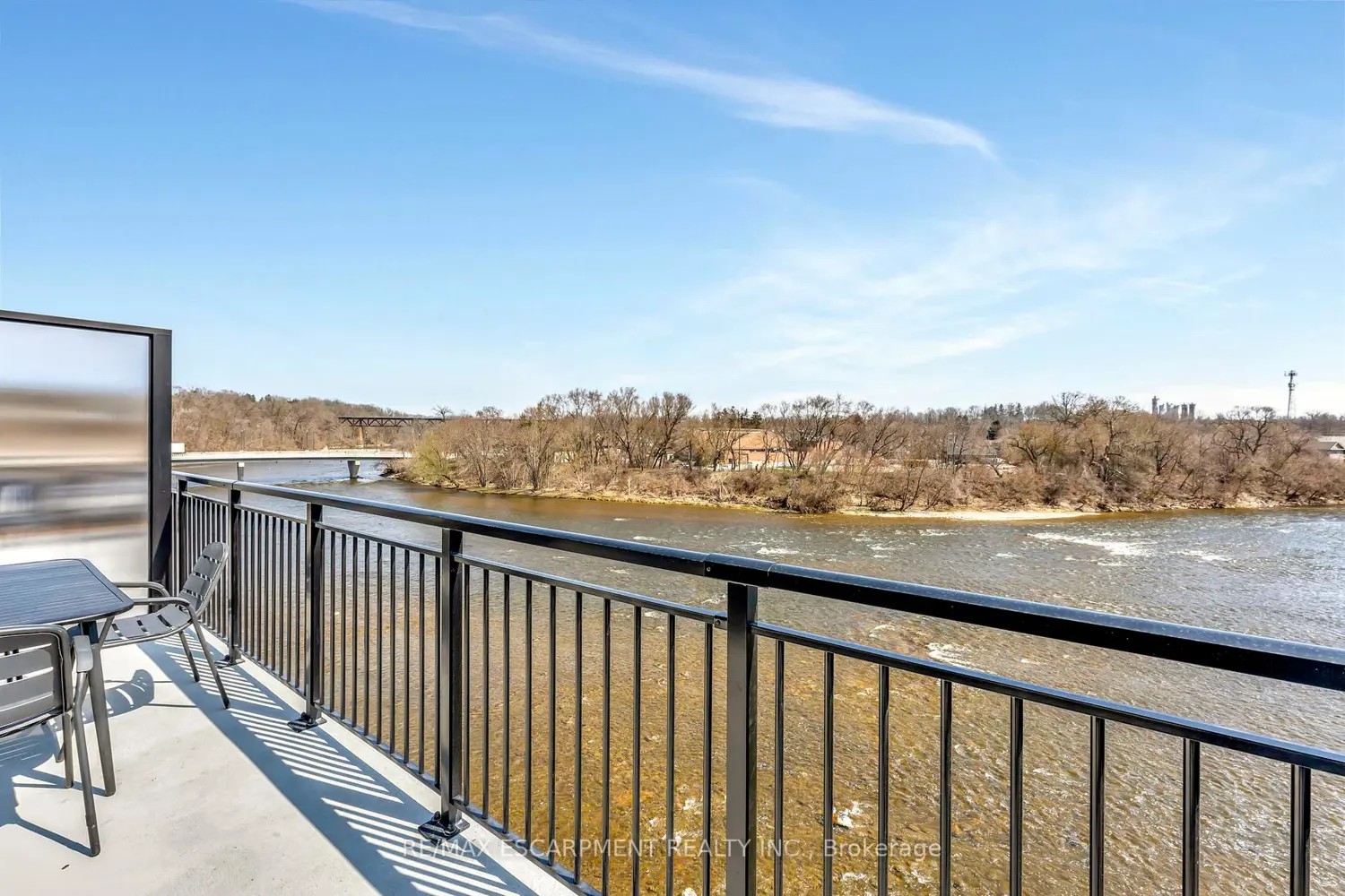 Additional image 16 of 7 Grand River Street 302