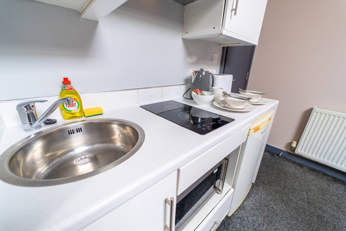 Additional image 3 of Studio Flat, Birmingham, B29, N1 7GU