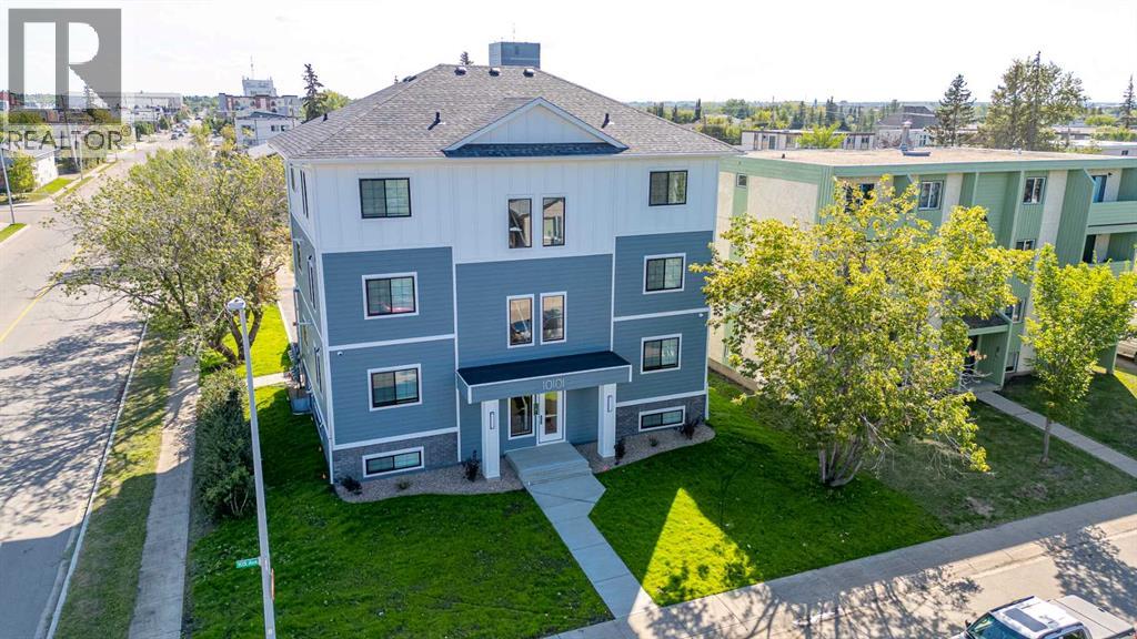 201, 10101 105 Avenue