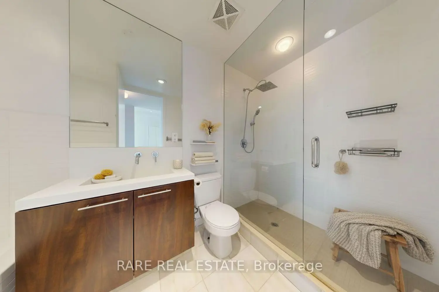 Additional image 8 of 66 Portland Street 802