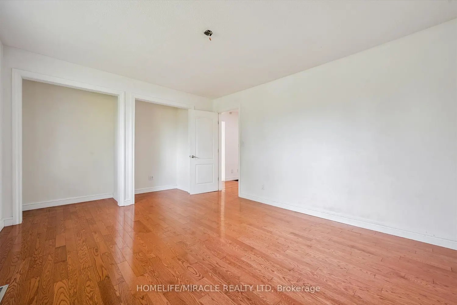 Additional image 11 of 4217 Victoria Road