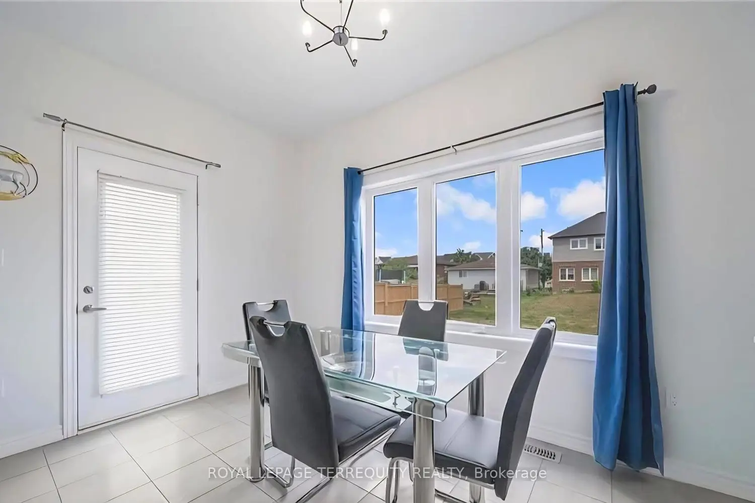 Additional image 18 of 44 Cottonwood Crescent