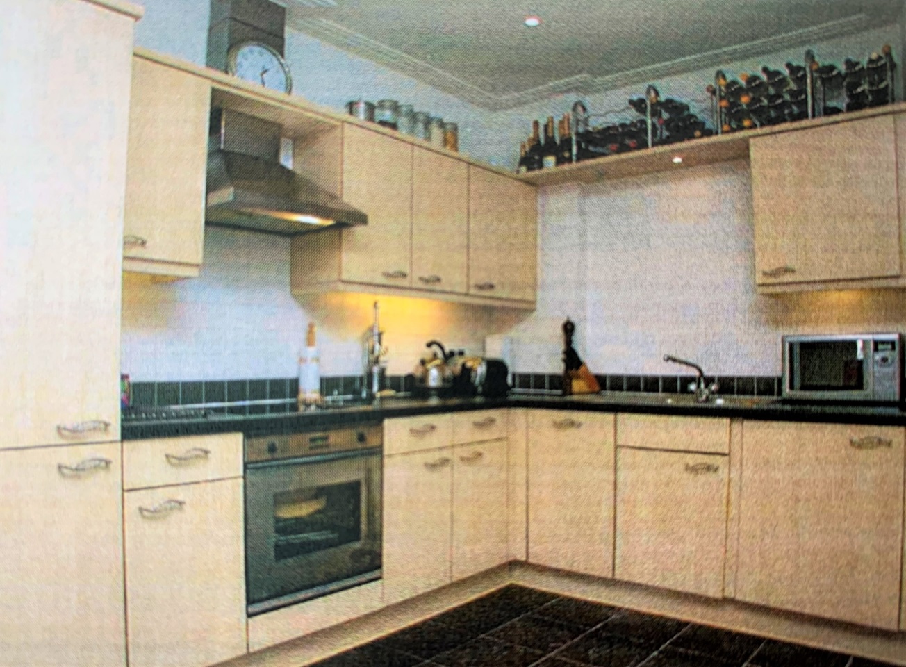 Additional image 3 of 2 Bed Flat, Drayton Park, N5, N1 7GU